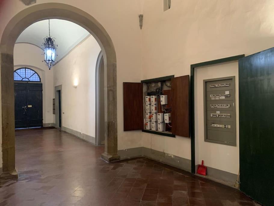 Апартаменты Loft Moderno Ubicato Nel Centro Storico Di Лукка Экстерьер фото